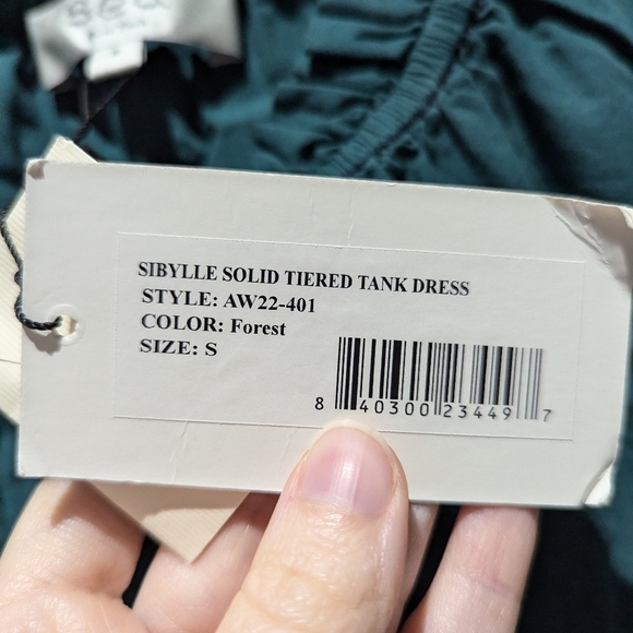 SEA Sibylle Solid Dress - Picture 6 of 8